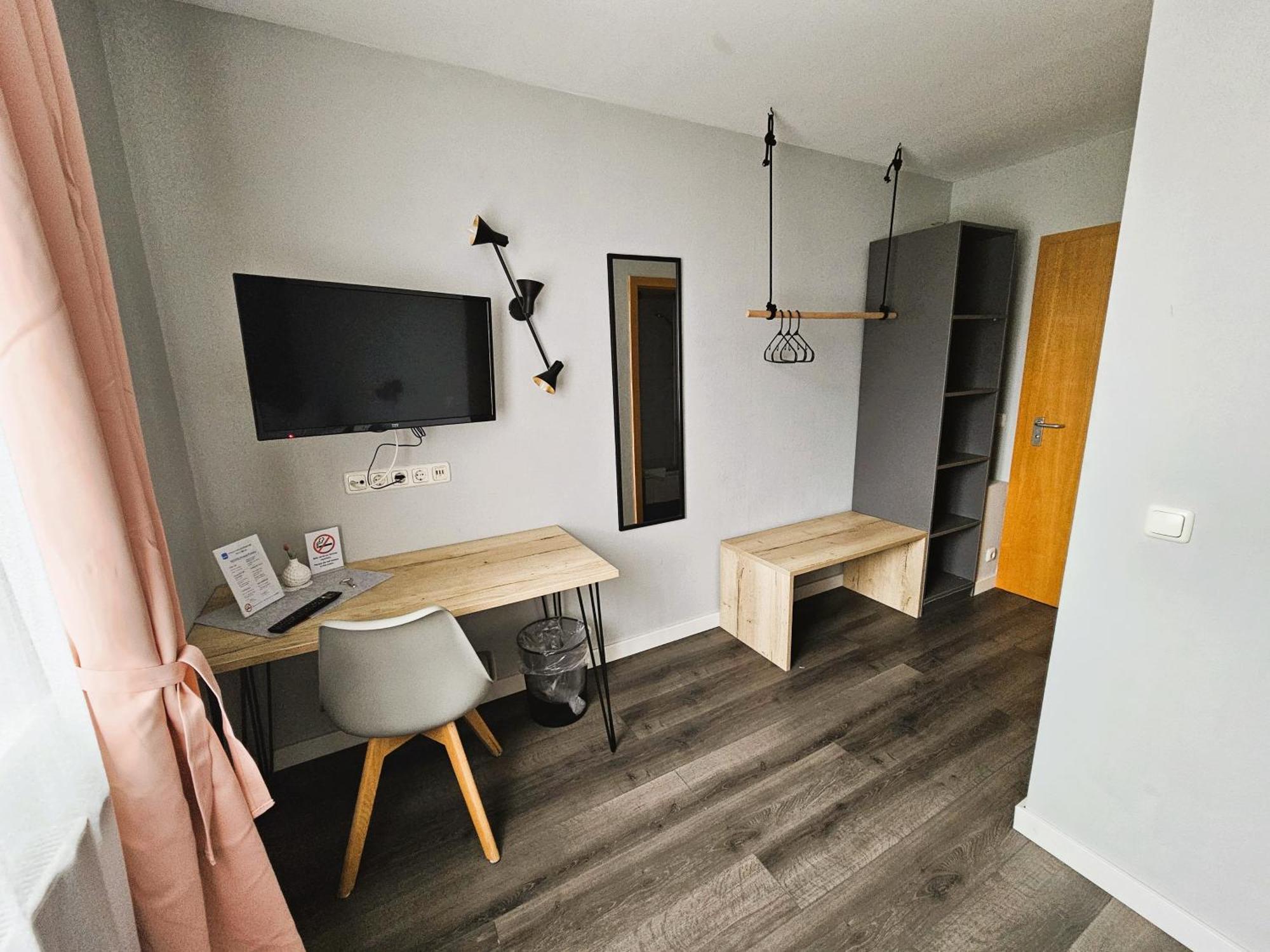 Novitel Pension Pliening - Muenchen Messe 外观 照片