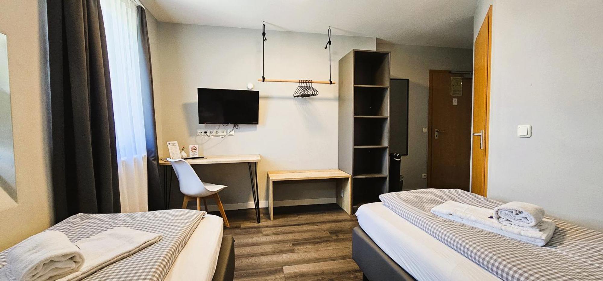Novitel Pension Pliening - Muenchen Messe 外观 照片