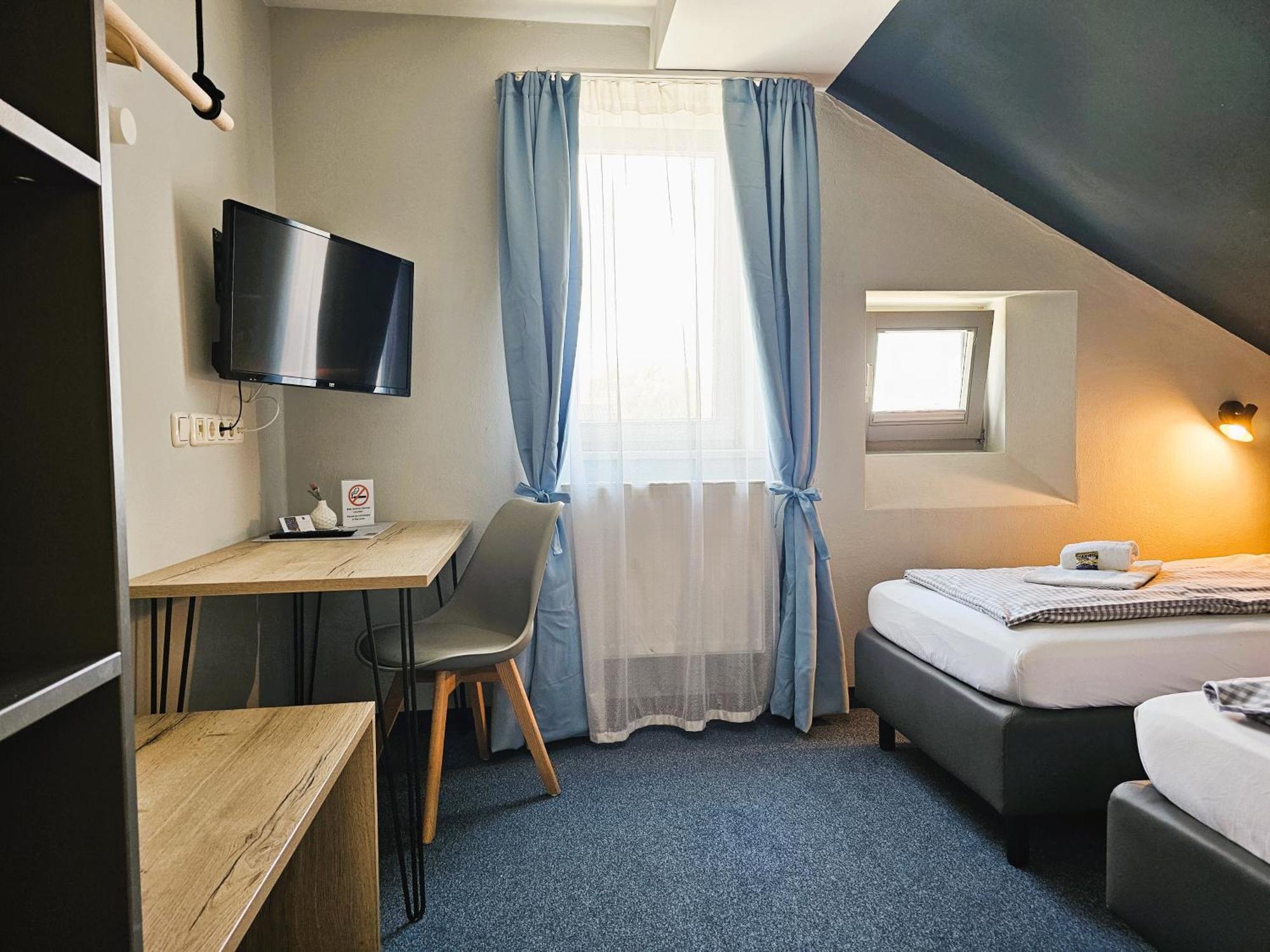 Novitel Pension Pliening - Muenchen Messe 外观 照片